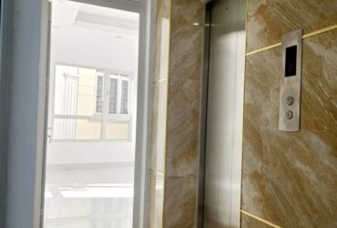 Nhà tôi cho thuê Nhà căn góc, mới, 118m2_ 4T; vỉa hè, Đội Cấn-44 Tr