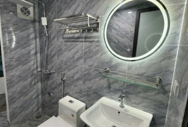 Cho thuê Nhà VP, Nhà Hàng, KD, thang máy, 117m2- 4T, Chùa Láng_47 Tr