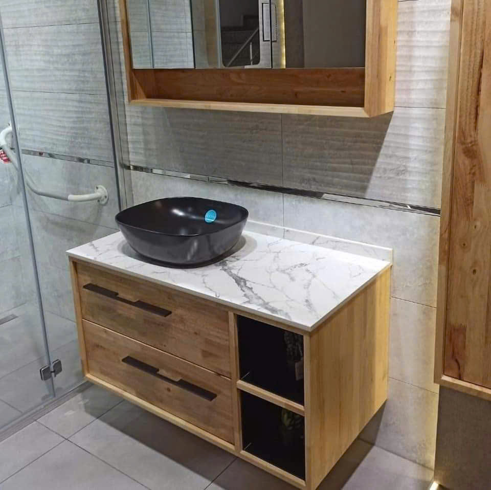 Cho thuê Nhà VP, Nhà Hàng, KD, thang máy, 118m2_ 5T;, Đội Cấn-46 Tr