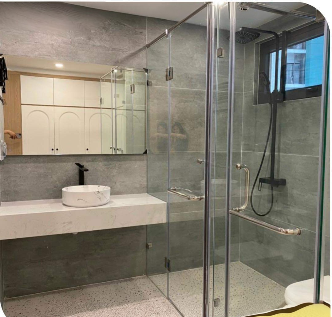 Nhà tôi cho thuê nhà mới, hai cửa đi, Bách Khoa, 102m2x 5T vỉa hè 29 Tr