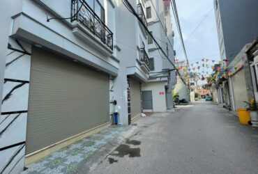 🌹HIẾM 51M YÊN LỘ YÊN NGHĨA_ 5 TẦNG THANG MÁY_ÔTÔ QUA NHÀ_ BÃI ĐẬU XE CÁCH NHÀ 20M_BẠT NGÀN TIỆN ÍCH NHỈNH 10Đ