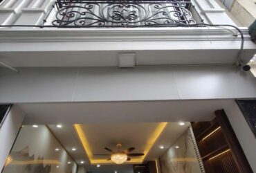 SỐC! CCMN PHÚ DIỄN – GẦN CẦU GIẤY – 10 CĂN FULL NỘI THẤT –  THANG MÁY – NHIỀU TIỆN ÍCH XUNG QUANH.