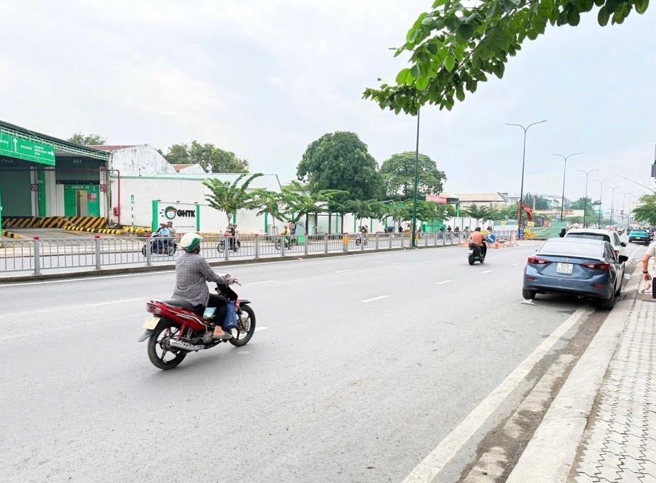 BÁN NHÀ DƯƠNG QUẢNG HÀM GÒ VẤP, HẺM XE HƠI, GẦN EMART, 48M², 3PN, 5.4 TỶ TL