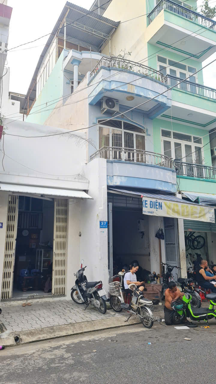 Bán nhà 3 tầng đường lớn Đào Duy Từ – gần Thống Nhất – sổ hồng riêng