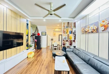 Bán Nhà Võ Thị Sáu 38m2. 5 tầng. mặt tiền 4.5m. giá 13.5 Tỷ Hai Bà Trưng Hà Nội