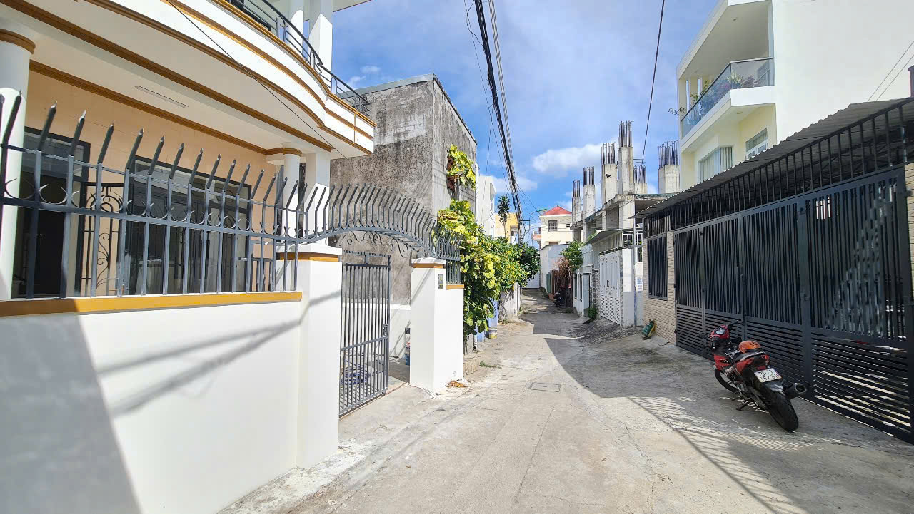 Nhà 2 tầng hẻm ô tô Củ Chi – gần biển & chợ Vĩnh Hải – 118m², chỉ 7,5 tỷ!