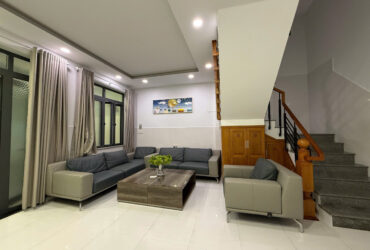 Nhà 3 Tầng Đẹp Gần Biển Trần Quang Diệu – Full Nội Thất Cao Cấp, Chỉ 60tr/m²!