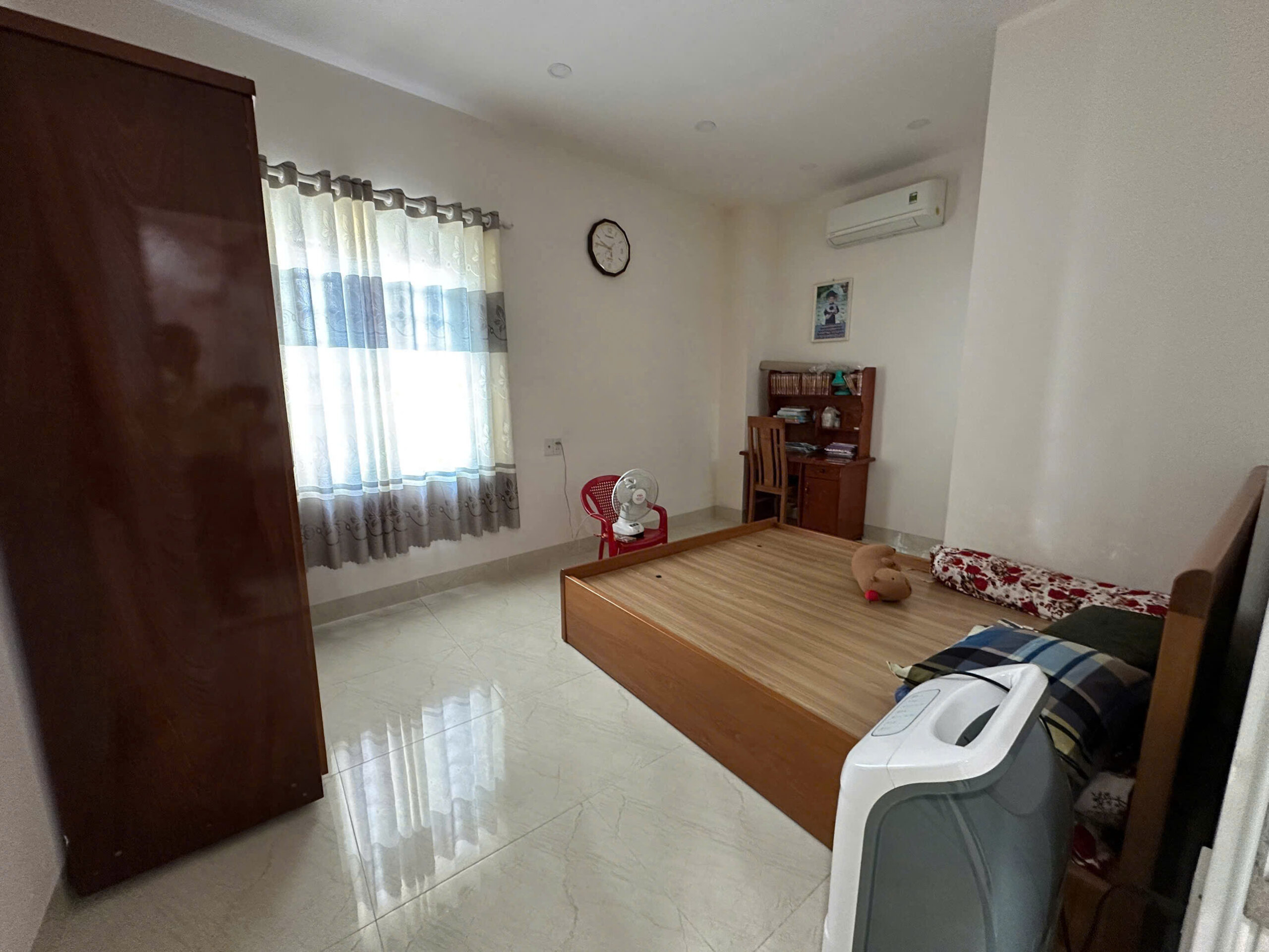 Nhà 3 tầng hẻm ô tô Bắc Sơn – gần biển 400m, gara ô tô, giá chỉ 7,2 tỷ!