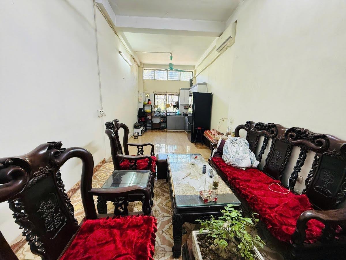 Nhà Phố Hoàng Đạo Thành-50m*4 tầng*4mMT- Ngõ Ôtô tránh- Nhỉnh 16 tỷ