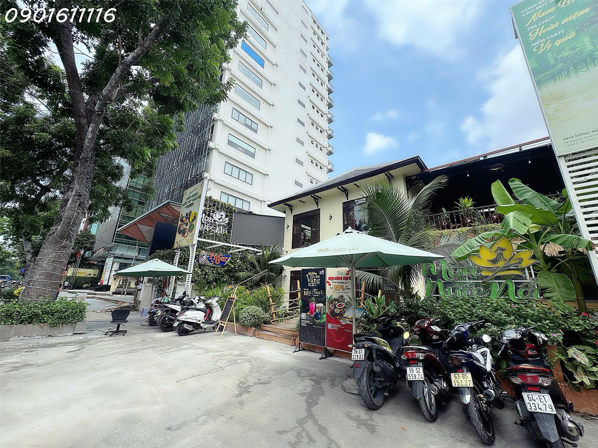 SIÊU HIẾM NGANG 17M 




SIÊU PHẨM NGANG 17M * 26M – BÁN NHÀ HÀNG MẶT TIỀN KINH DOANH ĐƯỜNG NGUYỄN ĐÌNH CHIÊU, QUẬN 1 – GPXD 2 HẦM 15 TẦNG