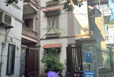 04.11.25. Bán biệt thự trung tâm Hà Đông, dt đất 130m2, gara ô tô trong sần, ngoài cửa 24/24, giá chỉ hơn 20 tỷ