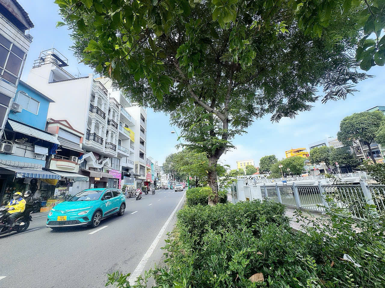 BÁN NHÀ MẶT TIỀN KD Đ.HOÀNG SA, QUẬN 3 – DT KHỦNG 185M2 – CHÍNH CHỦ 1 ĐỜI XƯA – GIANG GIANG:0901611116