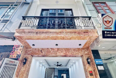 SIÊU PHẨM ! PL Trần Quốc Hoàn Cầu Giấy ngõ thông ôtô tránh 7T thang máy 45m nhỉnh 24 tỷ