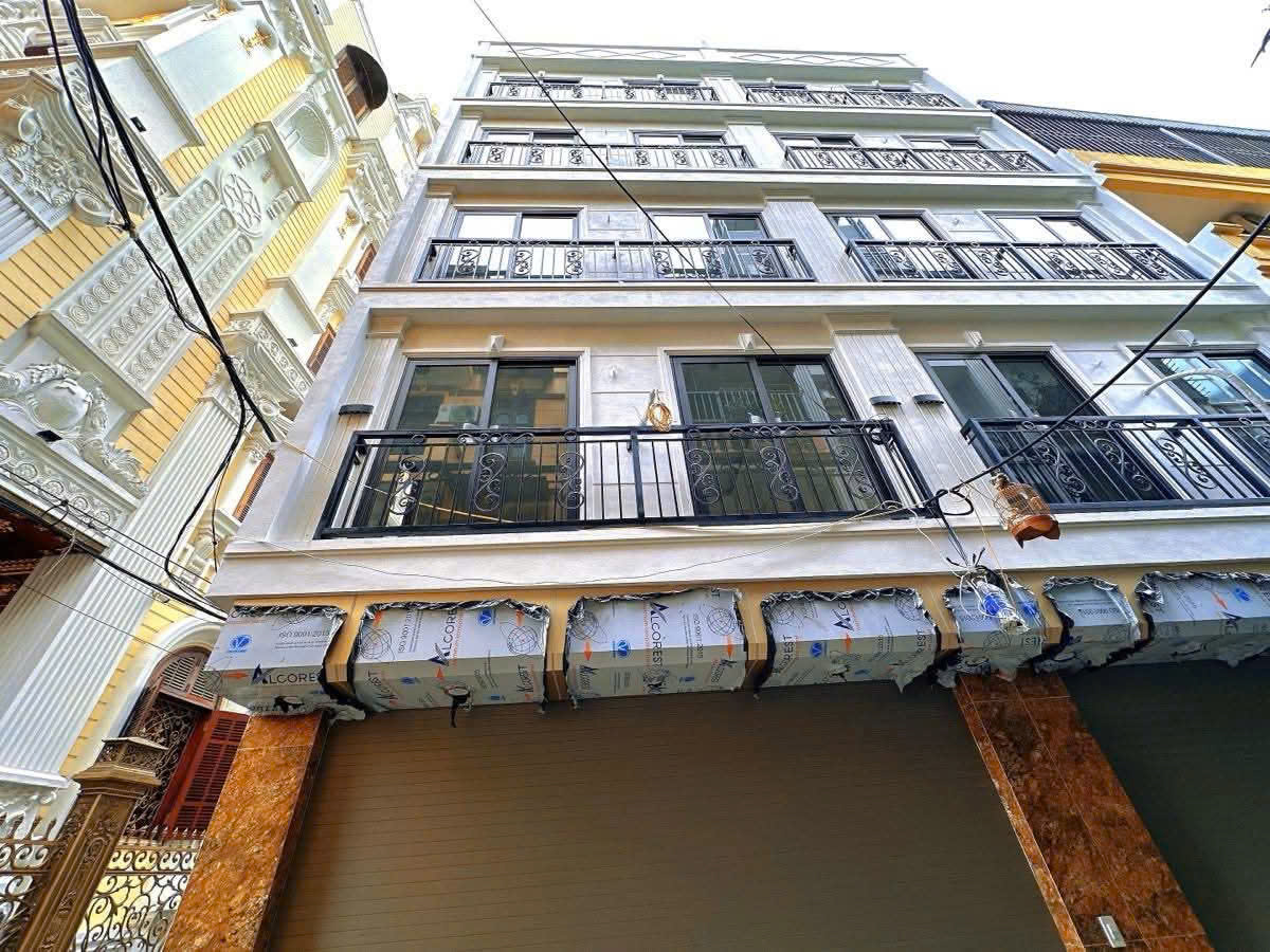 SIÊU ĐẸP DÂN XÂY ! Hoàng Quốc Việt Cầu Giấy view hồ thang máy oto KD 55m x6T 21 tỷ TL