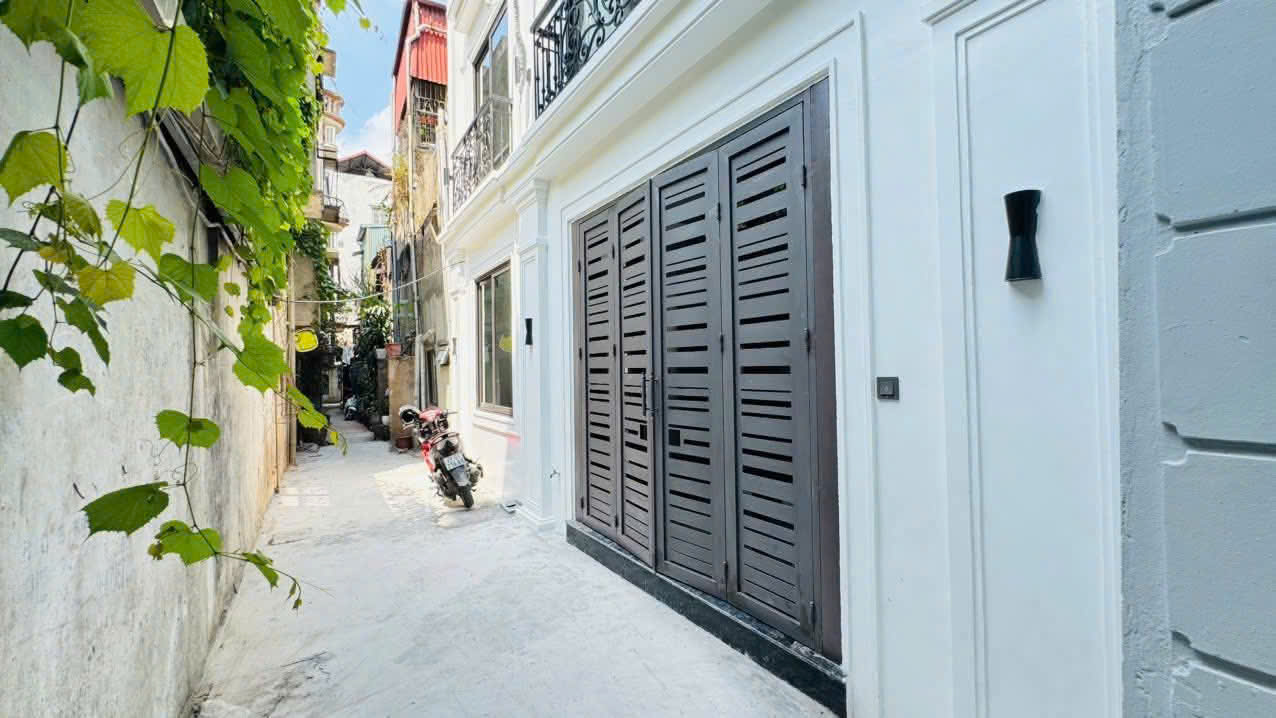 Bán nhà CHÍNH CHỦ Thái Hà Đống Đa gần phố ngõ thông thang máy 40m x6T nhỉnh 12ty