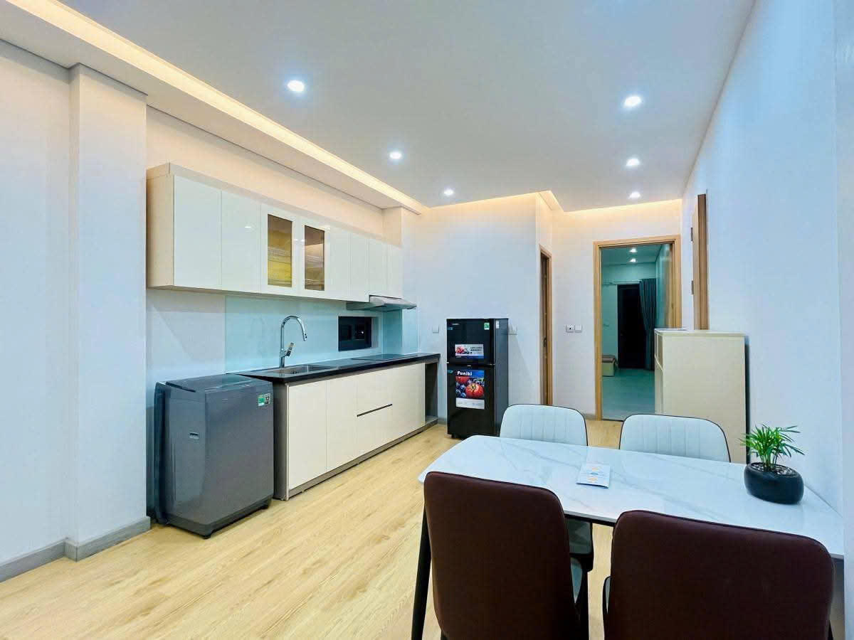 ĐẦU TƯ SIÊU VIP ! TÒA VP + 36 CHDV THU 3.3 TỶ/N 250m x9T nhỉnh 90 tỷ TL