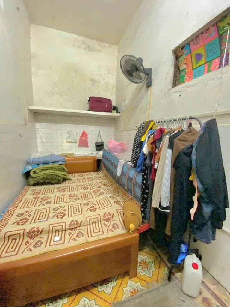 BÁN ĐẤT 93M² – NGUYỄN SƠN, BỒ ĐỀ – MẶT TIỀN 7M – NHÀ 2 TẦNG – Ô TÔ VÀO NHÀ – 29.5 TỶ