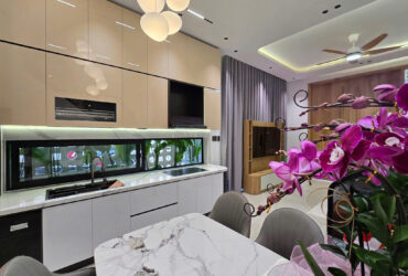 BÁN NHÀ ĐẸP PHỐ TRẠM LONG BIÊN,THANG MÁY,OTO ĐỖ CỬA,FULL NỘI THẤT, 42M NHỈNH 11 TỶ