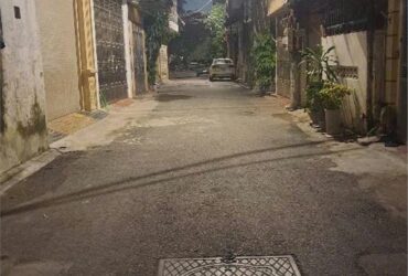 BÁN ĐẤT TẶNG NHÀ 84.5M² – MẶT TIỀN 4.9M – KHU PHÂN LÔ QUÂN ĐỘI 918 PHÚC ĐỒNG – Ô TÔ VÀO NHÀ – 22 TỶ