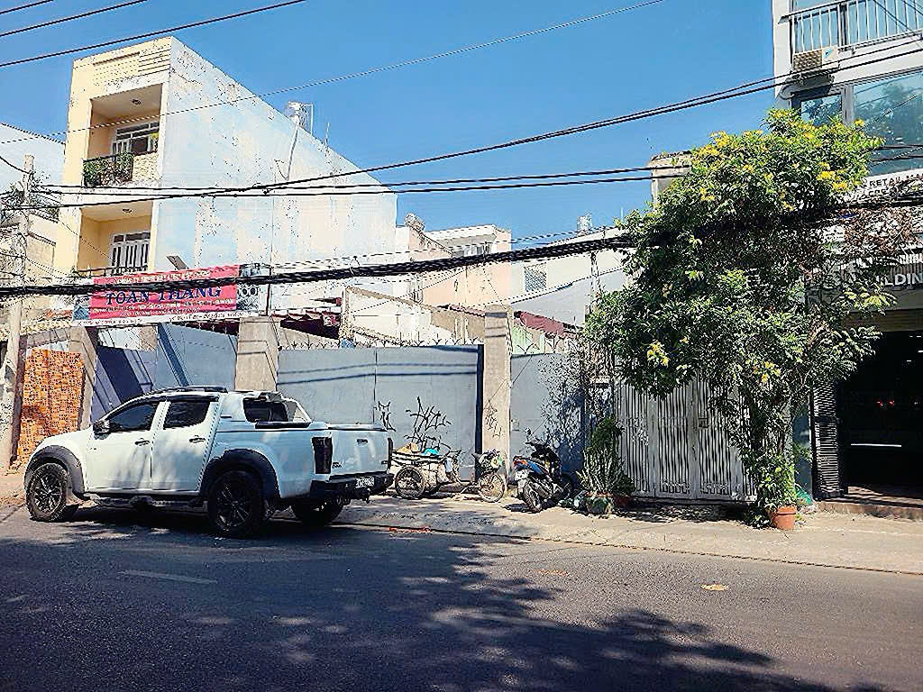 BÁN SIÊU PHẨM MẶT TIỀN Đ.TÔN THẤT THUYẾT, QUẬN 4 – NGANG SIÊU KHỦNG 13M*26M – GIANG GIANG:0901611116