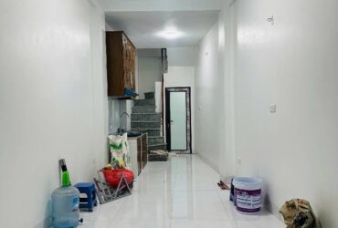 CẦU GIẤY DT 22M x4 TẦNG GIÁ CHỈ 3,9 TỶ,SỔ ĐỎ,NGÕ THÔNG,NHÀ ĐẸP DÂN XÂY