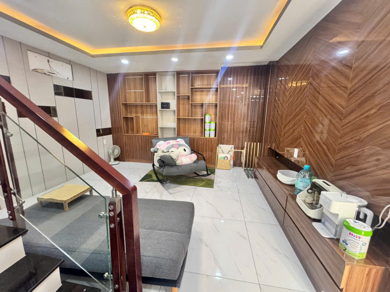 ĐƯỜNG 12M, NHÀ ĐẸP 4 LẦU RẤT ĐẸP FULL NỘI THẤT XỊN XÒ, VỊ TRÍ ĐẸP