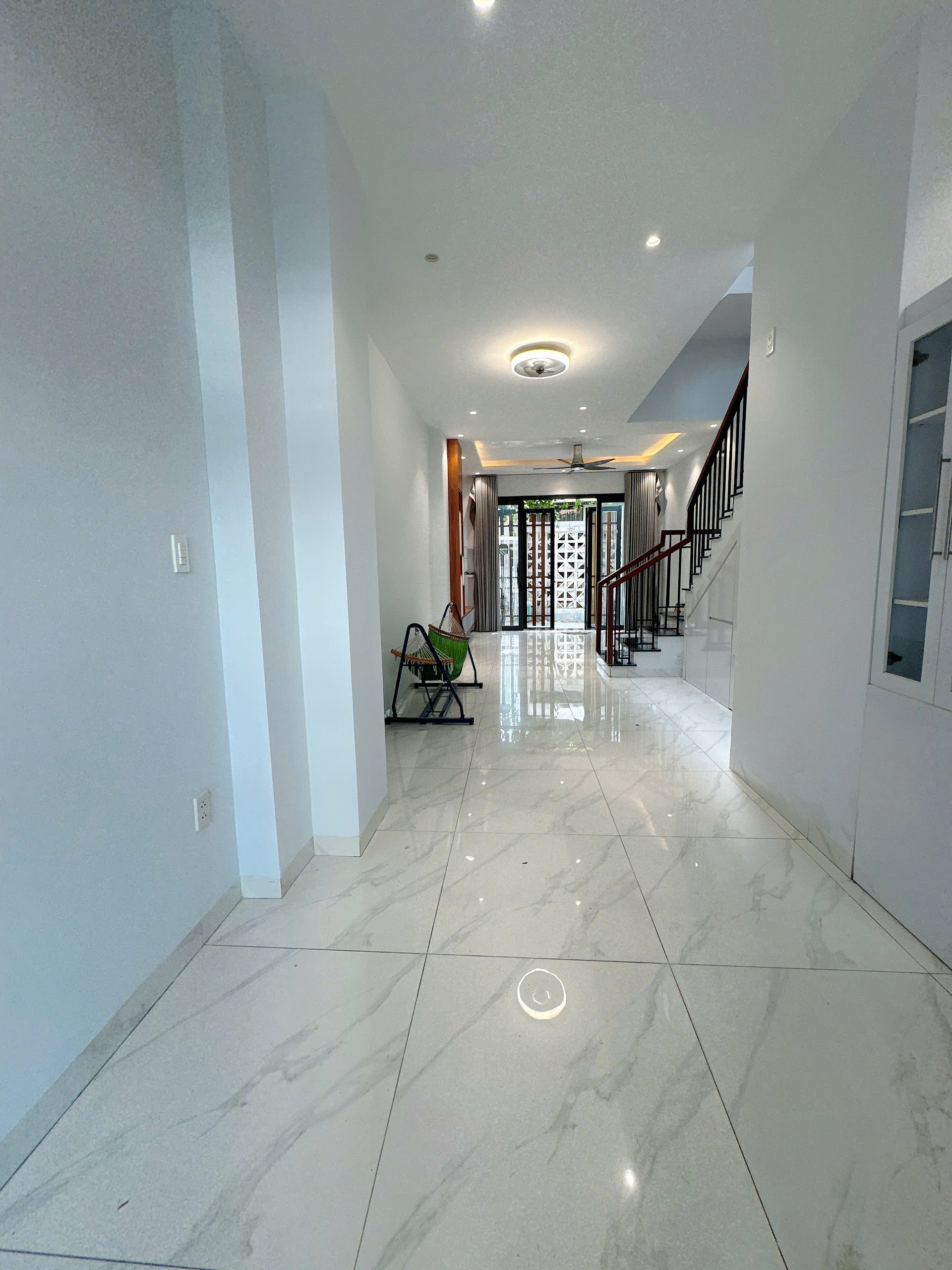 NHÀ 3 TẦNG – 2 MẶT HẺM OTO – TRƯỜNG THỌ, THỦ ĐỨC – CHỈ 7,5 💰