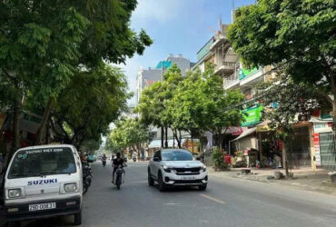 BÁN NHÀ ĐA SỸ – HÀ ĐÔNG – 32M X 5 TẦNG Giá 6.6 tỷ – NHÀ ĐẸP – NGÕ THÔNG