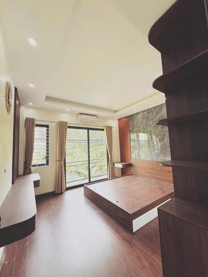 BÁN NHÀ ĐA SỸ – HÀ ĐÔNG – 32M X 5 TẦNG Giá 6.6 tỷ – NHÀ ĐẸP – NGÕ THÔNG