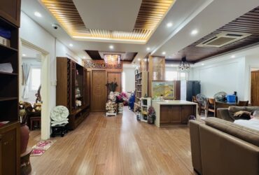 CHUNG CƯ 335 CẦU GIẤY DT 125M 3 NGỦ 2 BAN CÔNG,NHÀ ĐẸP GIA CHỈ 9,2 TỶ-73 TR/M2