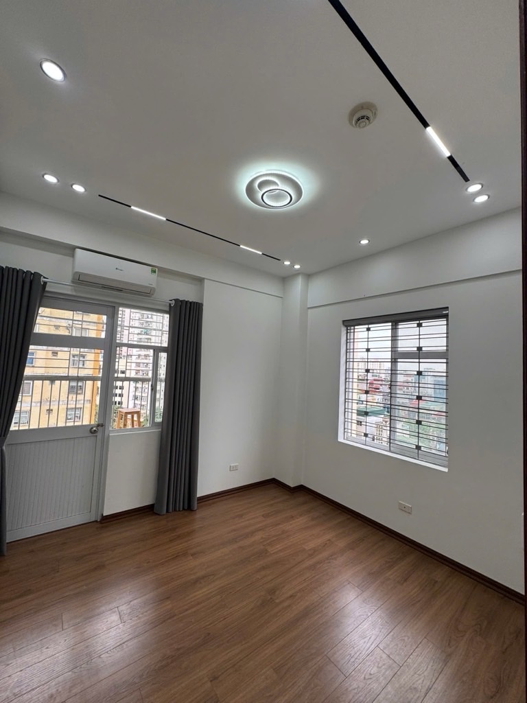 CHUNG CƯ TRẦN QUÝ KIÊN DT 63M 2 NGỦ 2 WC,CĂN GÓC GIÁ 5,950 TỶ