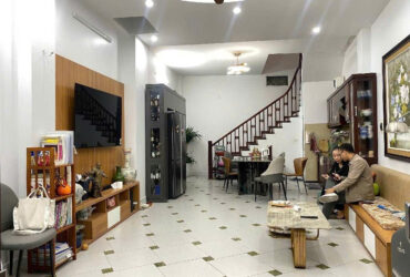 BÁN NHÀ THANH AM LONG BIÊN,OTO ĐỖ CỬA,LÔ GÓC,VIEW THOÁNG,44M NHỈNH 7  TỶ(TL)