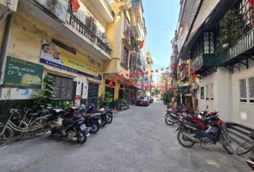 tập thể nghĩa tân tầng 1 trần cung 70m 3 ngủ full nội thất giá 5,850 tỷ ô tô đỗ cửa