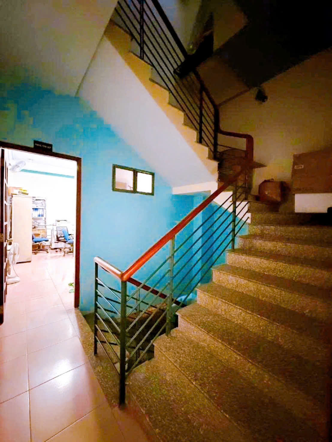 Nhà đẹp Hẻm Ô tô Cộng Hòa – QUẬN TÂN BÌNH – 4.2 x 20 m – 3 Tầng – 13.7 tỷ