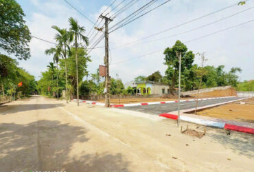 tôi chuyển đổi kinh doanh nên cần tiền bán gấp mảnh đât 300tr đất ở đô thị xung quanh đủ tiện ích