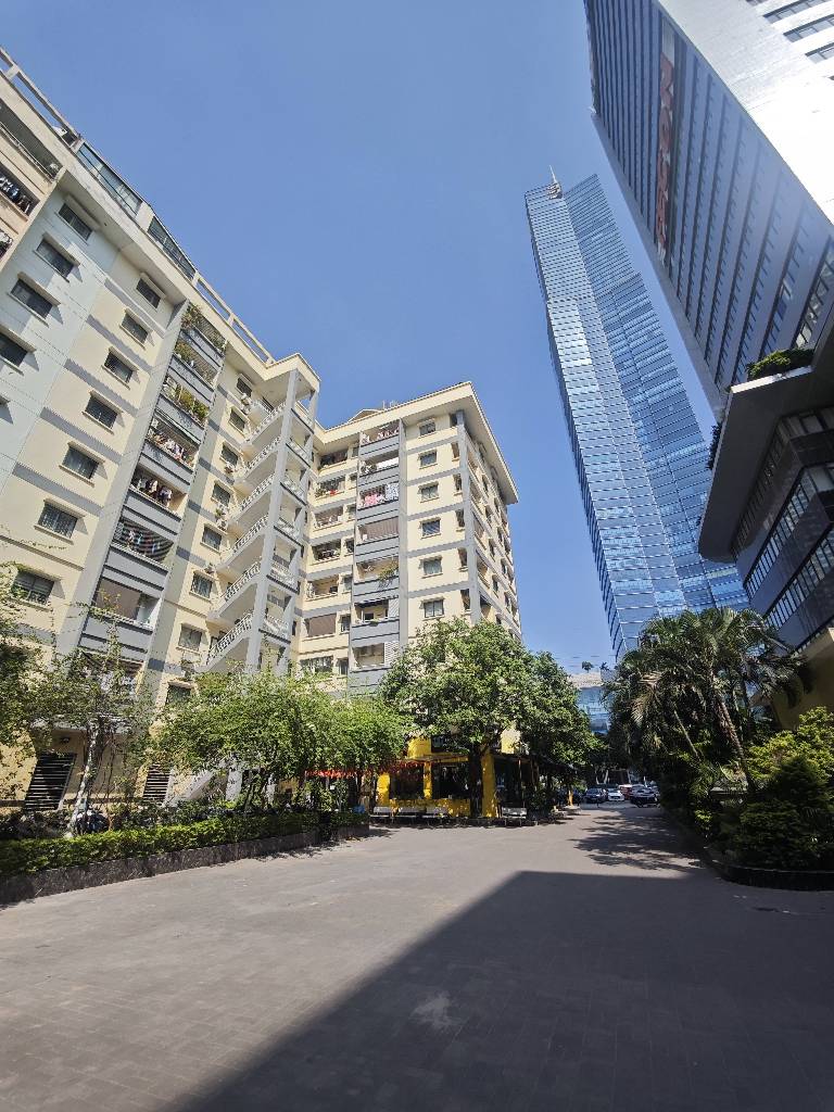 CĂN HỘ CHUNG CƯ KHU VỰC VIP – GẦN NGAY KANG NAM – TIỆN ÍCH XUNG QUANH NGẬP TRÀN _141M2