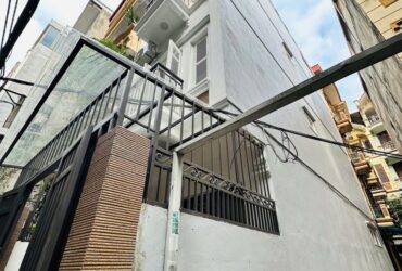 SIÊU PHẨM CẦU GIẤY – MẶT NGÕ THÔNG – LÔ GÓC -DIỆN TÍCH RỘNG – Ô CHỜ THANG MÁY_ 47M2-16,5 TỶ