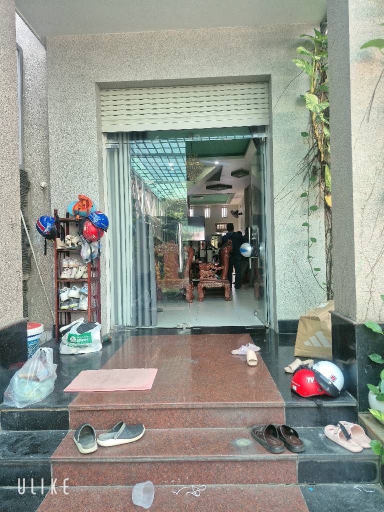 CHỦ ĐỊNH CƯ MỸ BÁN GẤP – NHÀ 2 TẦNG ĐẸP, XE HƠI NGỦ TRONG NHÀ – GẦN VÕ VĂN NGÂN – CHỈ 17 TỶ