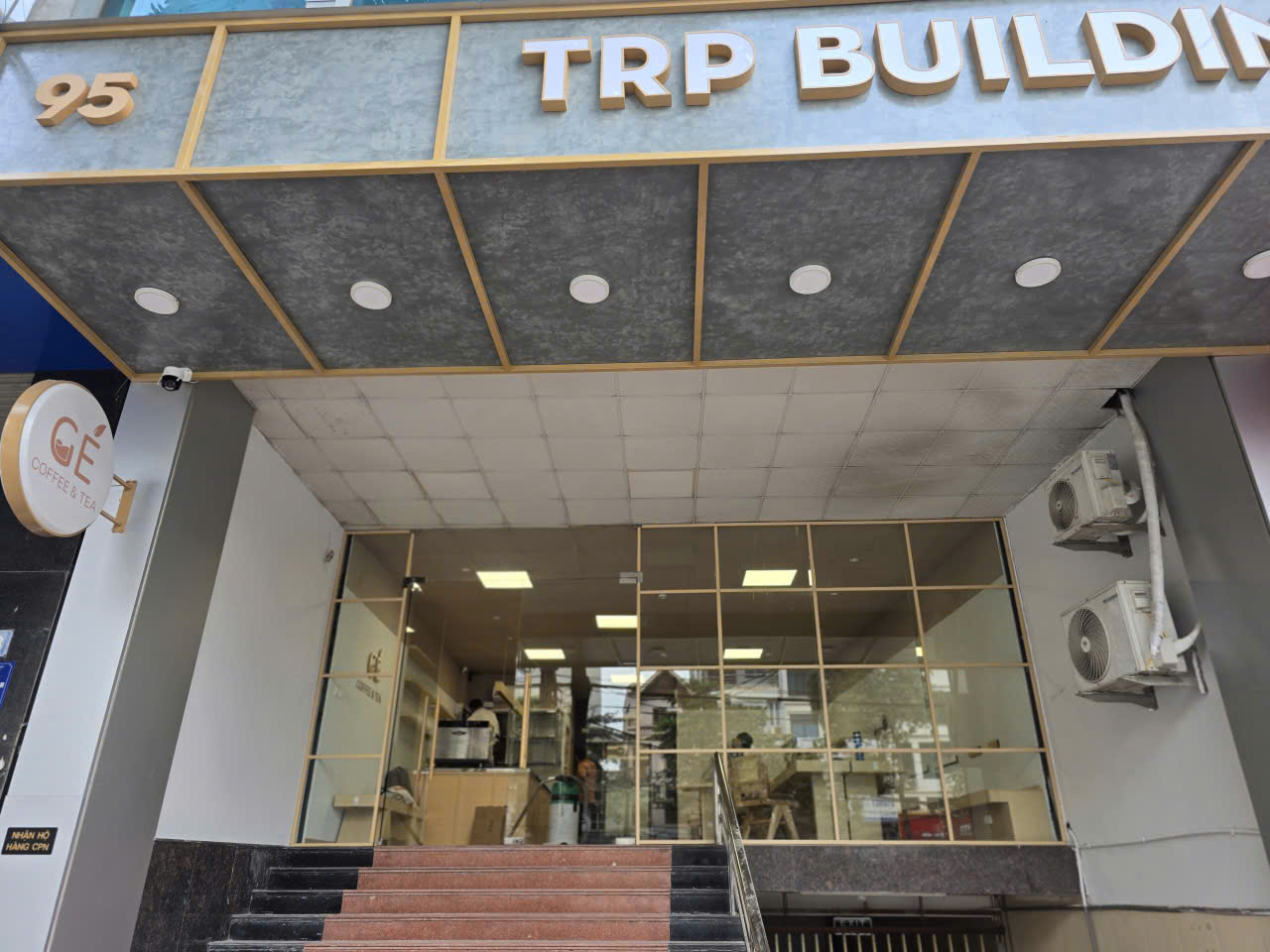 CHO THUÊ VĂN PHÒNG TẠI TÒA NHÀ 7 TẦNG – MẶT ĐƯỜNG QUỐC LỘ 32