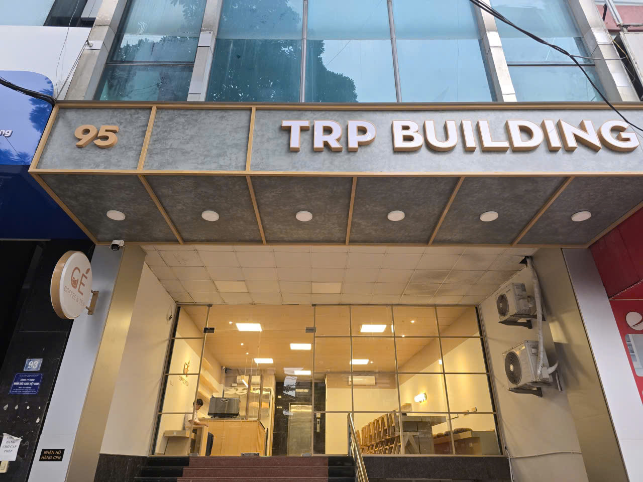 CHO THUÊ VĂN PHÒNG TẠI TÒA NHÀ 7 TẦNG – MẶT ĐƯỜNG QUỐC LỘ 32