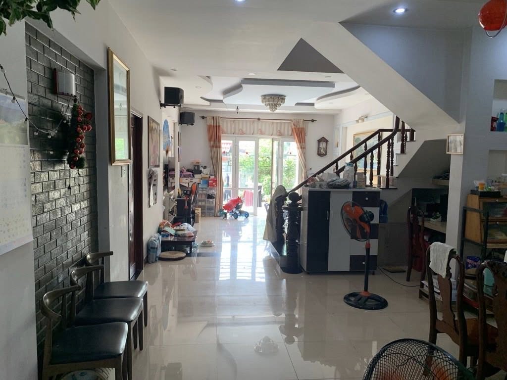 TRUNG TÂM QUẬN 9 – SIÊU PHẨM MẶT TIỀN LÃ XUÂN OAI – 198M² – 2 TẦNG BTCT – GIÁ 24 TỶ