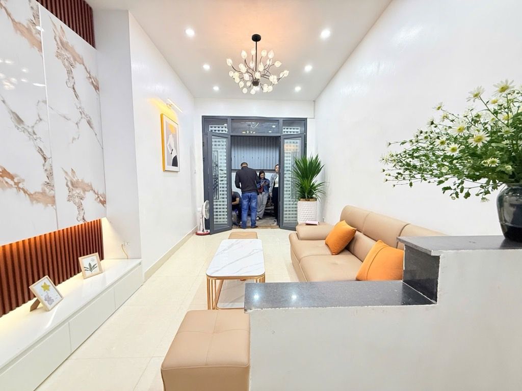 NHÀ MỚI ĐÓN TẾT – NỘI THẤT XỊN- GẦN HỒ TÂY – NỞ HẬU – 30M RA OTO – TẦM TIỀN QUÁ HIẾM_32M2