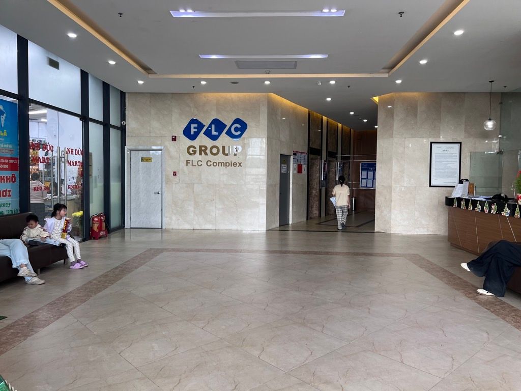 CĂN HỘ CC FLC COMPLEX –  FULL NỘI THẤT ĐẲNG CẤP 5*- TẦNG TRUNG – GẦN BẾN XE _70m²