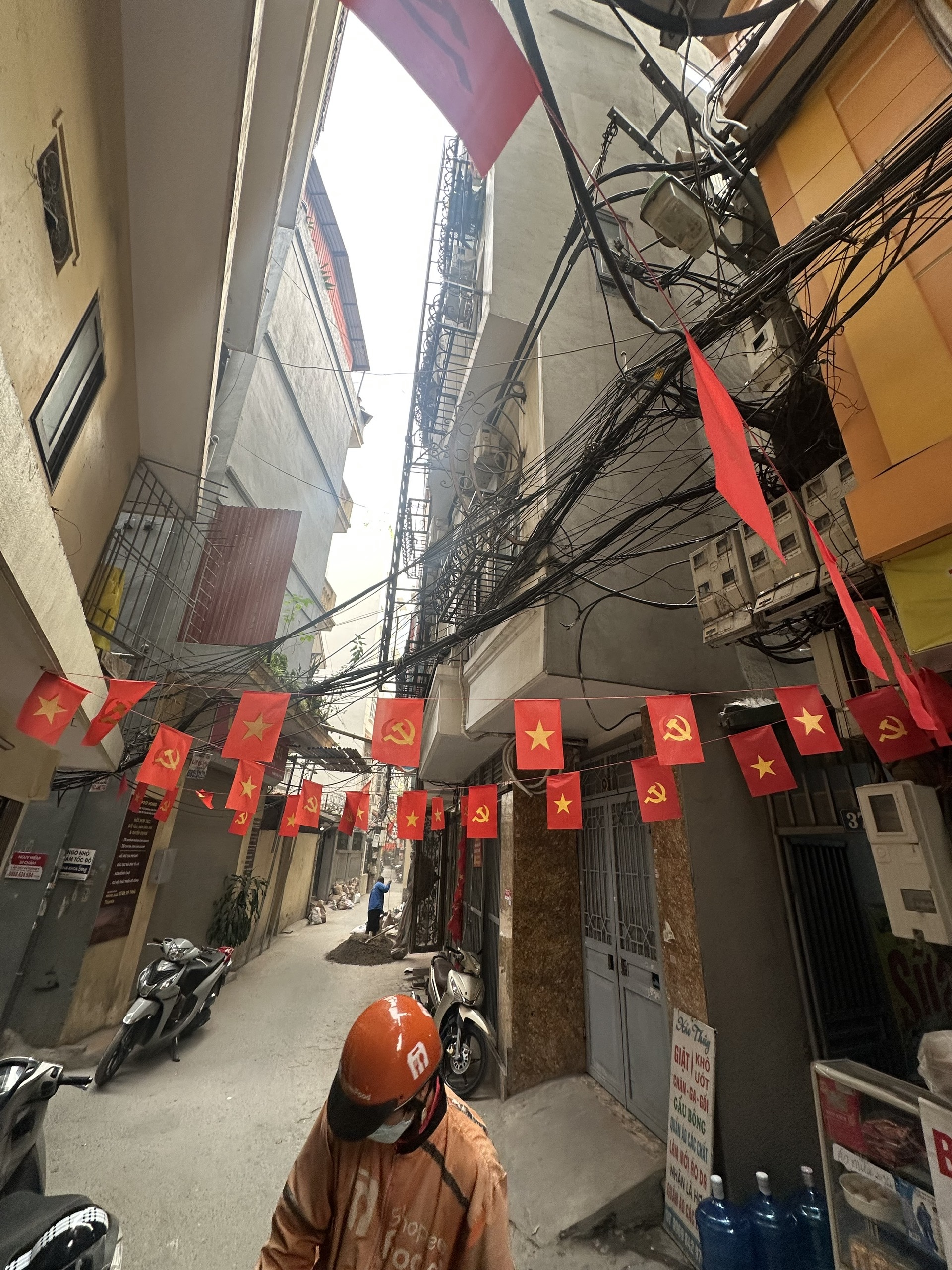 SIÊU PHẨM DÒNG TIỀN~60TR/THÁNG – 50M RA TRẦN DUY HƯNG – NGÕ THÔNG – KINH DOANH _ 65/72M2