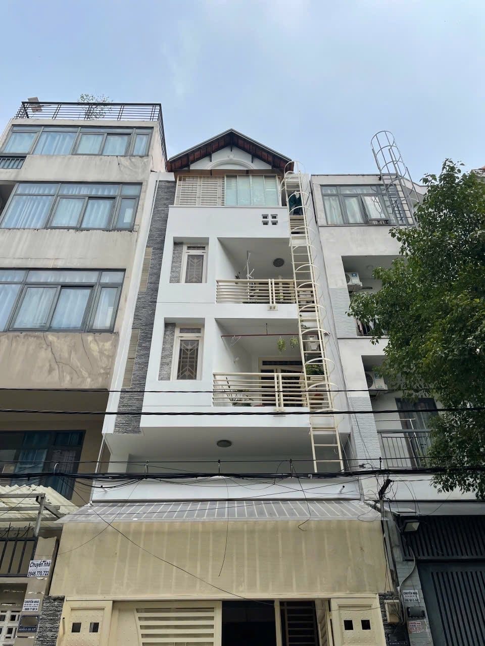 ‼️ Ngay VinCom Nguyễn Xí – Phân lô đồng bộ – Mặt tiền kinh doanh, có dòng tiền – ngang 5m bề thế – chỉ 15 tỷ (tl)