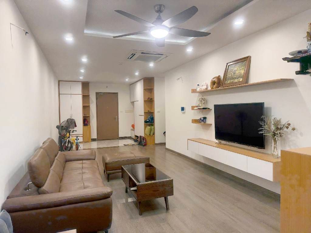 TRUNG TÂM CẦU GIẤY – KHU VIP- TẦNG TRUNG VIEW THOÁNG  – ĐI BỘ CÔNG VIÊN CẦU GIẤY_97 M2.