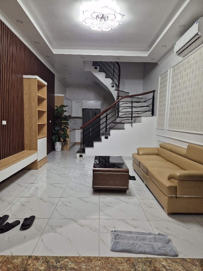 🏠 Bán Nhà Kim Ngưu – 40m² – 4 Tầng_8 Tỷ