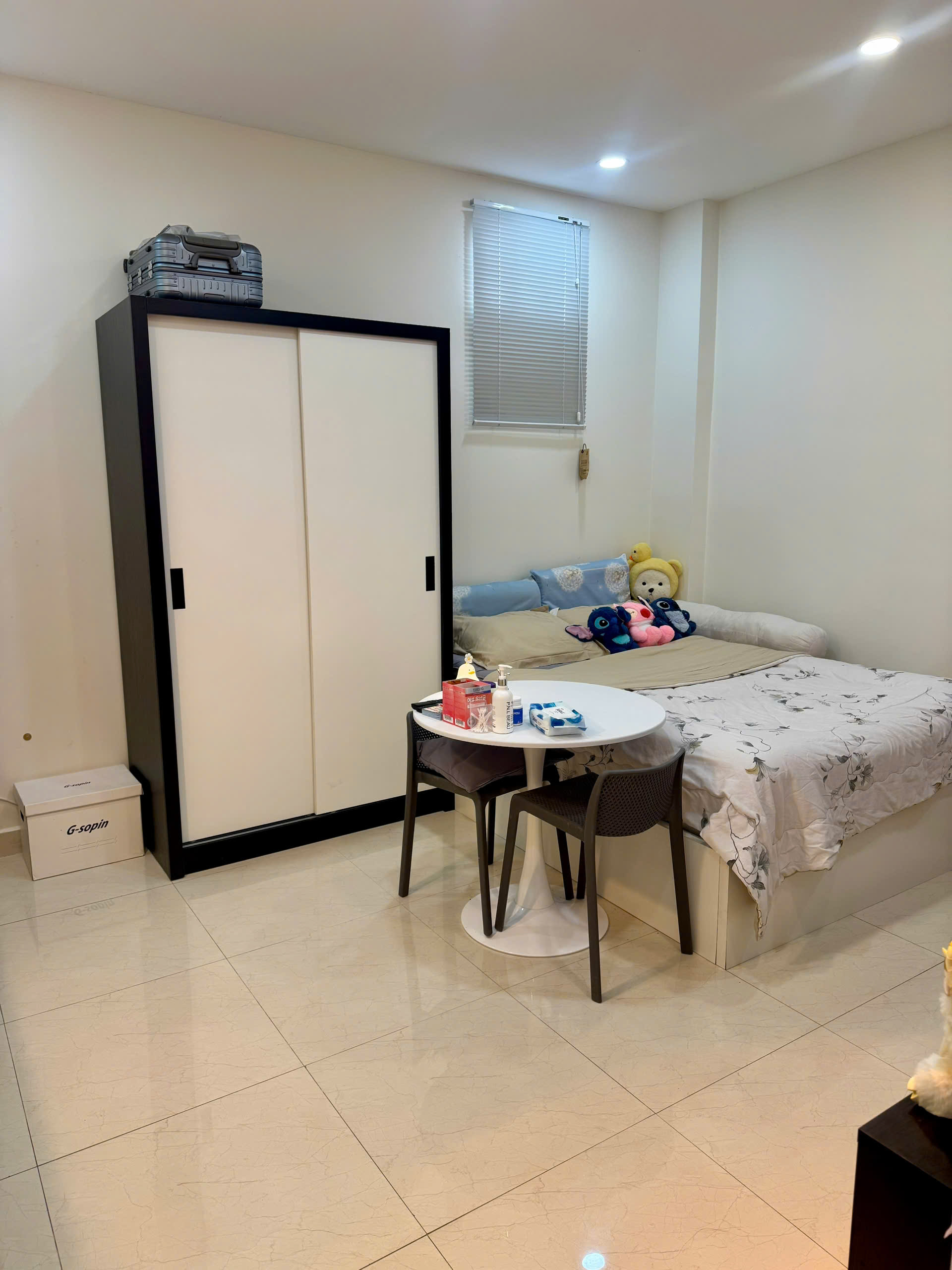 CẦN PASS NHANH PHÒNG QUẬN 1 – CỐNG QUỲNH – QUẬN 1