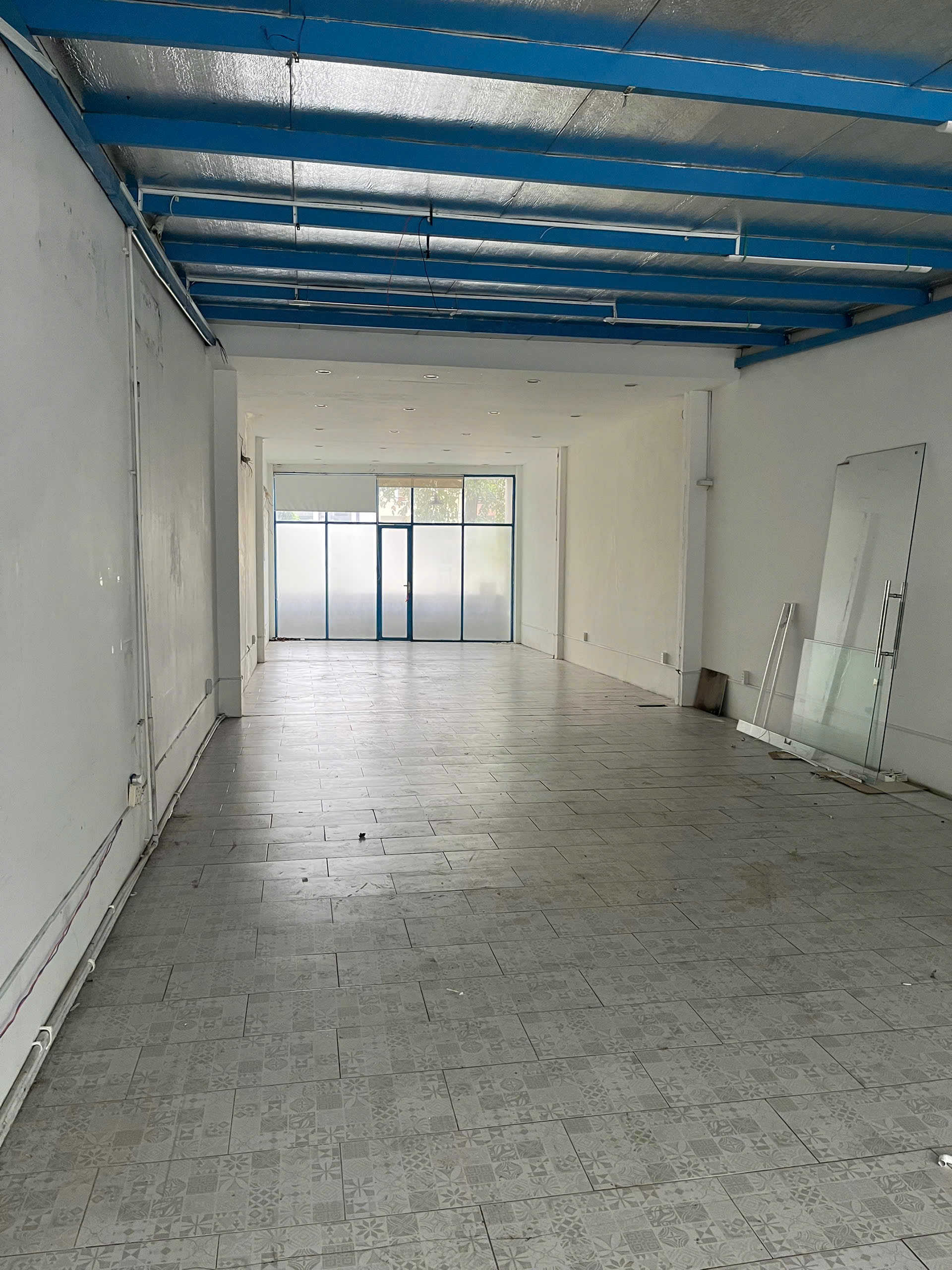 CHO THUÊ LẦU 1 – 115M² – NHÀ MẶT TIỀN ĐƯỜNG VÕ THỊ SÁU, QUẬN 3