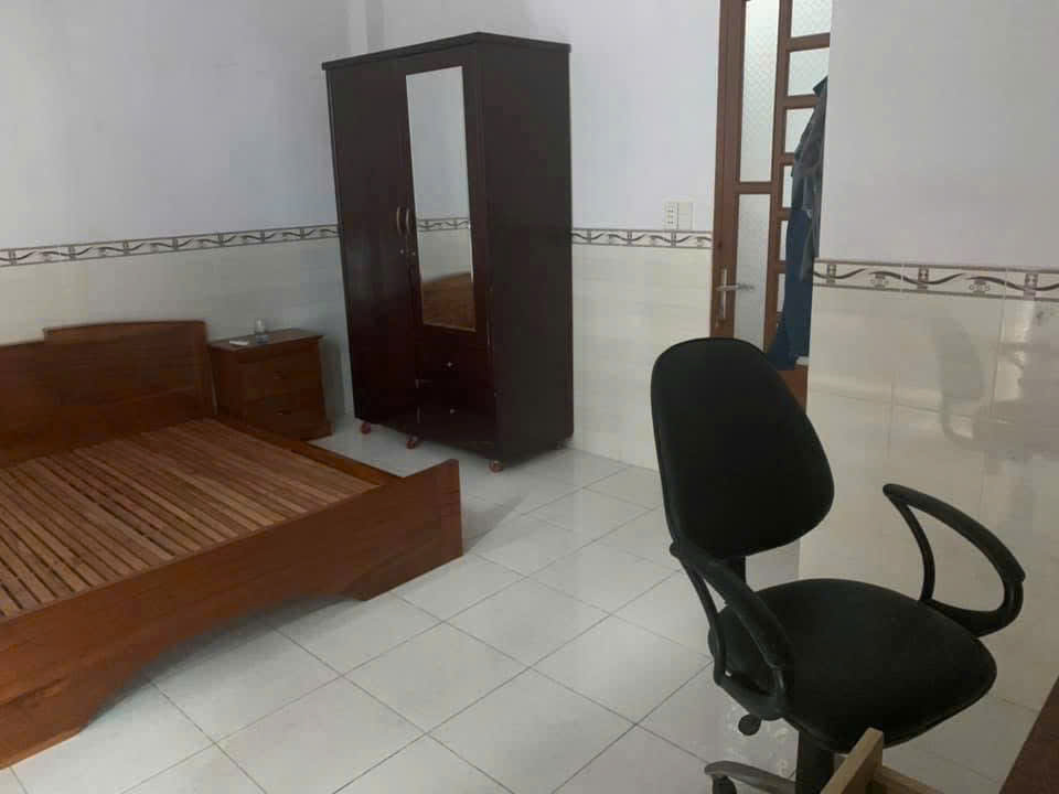 Cho thuê nhà nguyên căn 3 tầng, có sân thượng – Gò Vấp